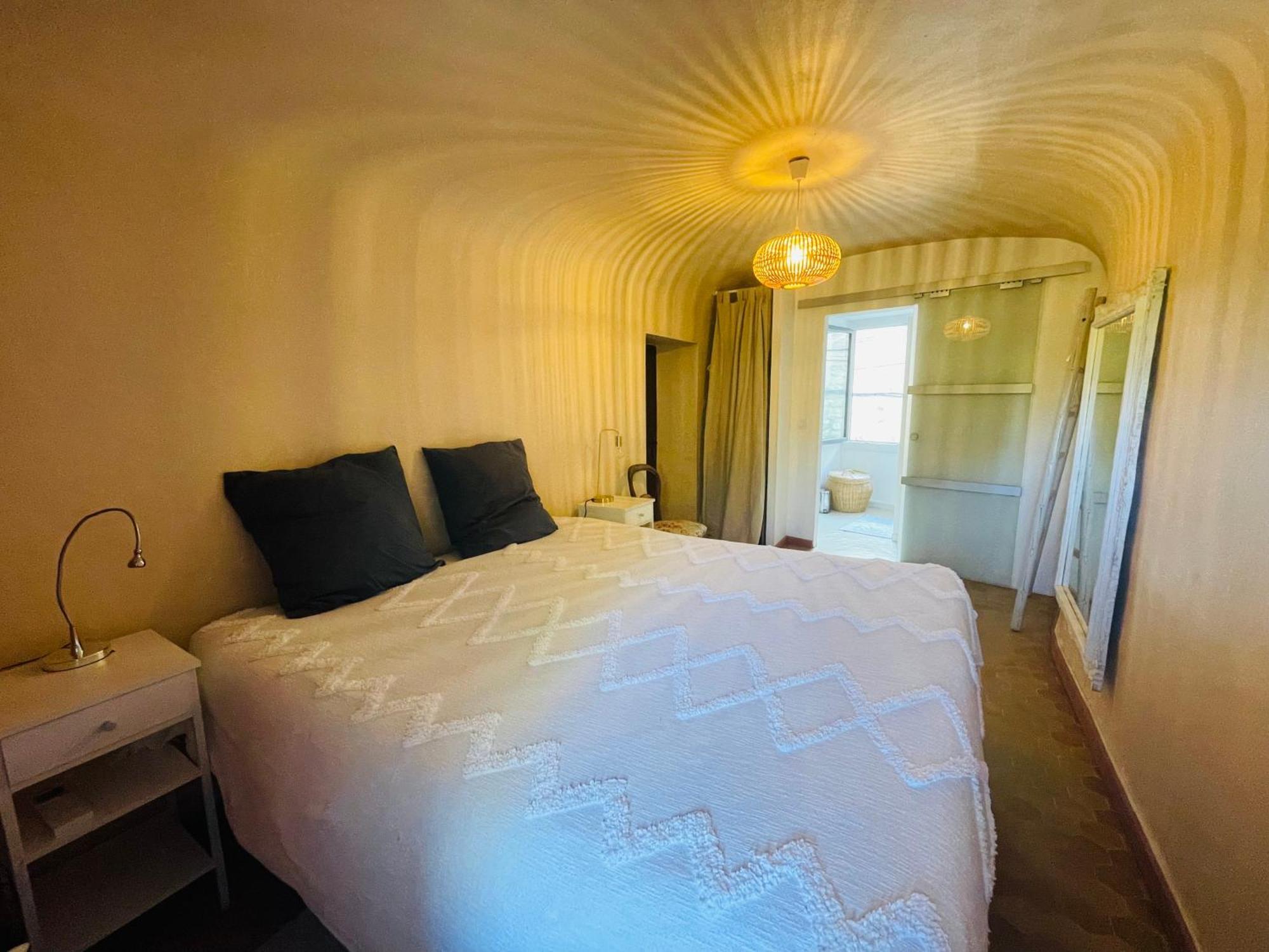 Maison Des Bourgades Saint-Julien-de-Peyrolas Ngoại thất bức ảnh
