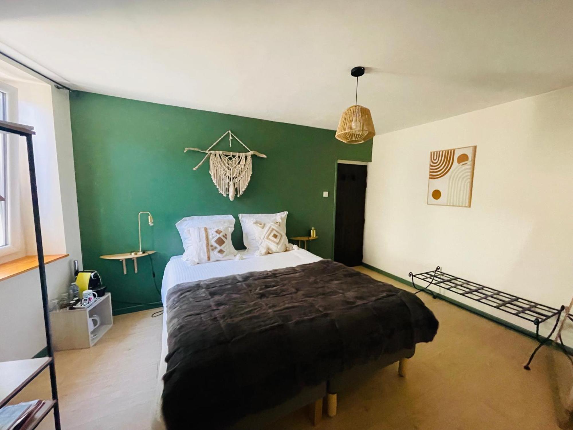 Maison Des Bourgades Saint-Julien-de-Peyrolas Ngoại thất bức ảnh